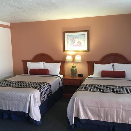 Casa Lemus Inn Ратон Екстериор снимка