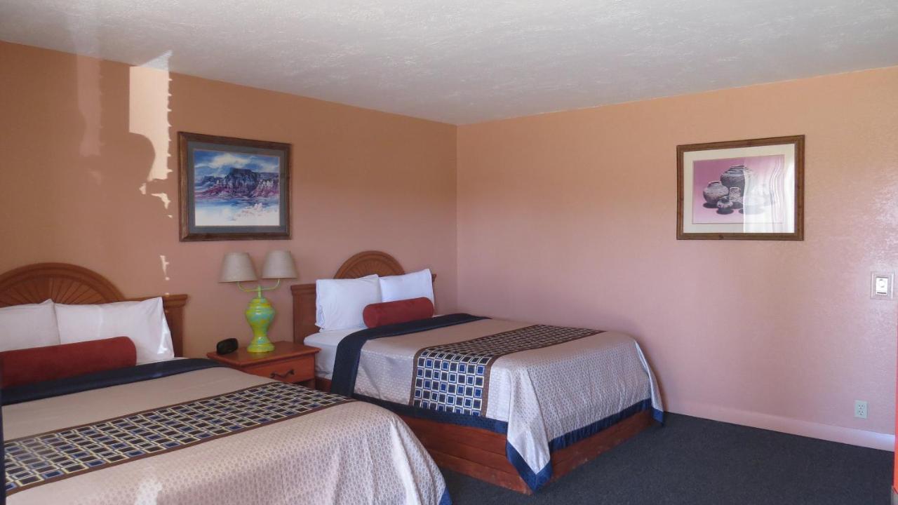 Casa Lemus Inn Ратон Екстериор снимка