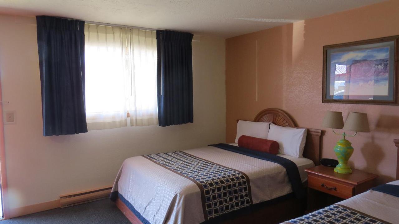 Casa Lemus Inn Ратон Екстериор снимка